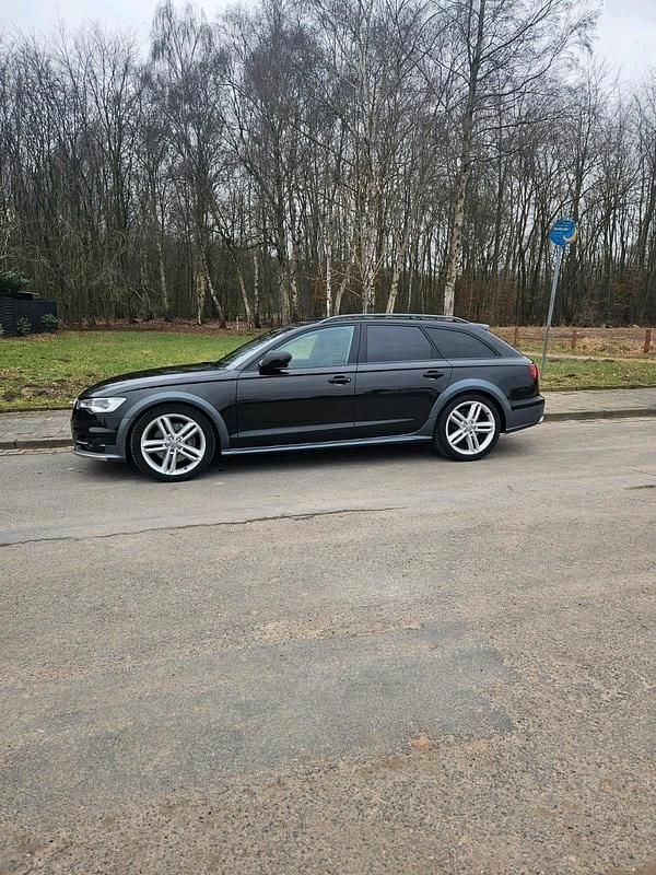 Gebraucht Audi A6 Allroad 320 PS (235 kW) 2017 Andere farben Kombi