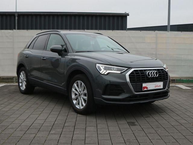 Gebraucht Audi Q3 Ambiente 245 PS (180 kW) 2022 Nanograu metallic SUV