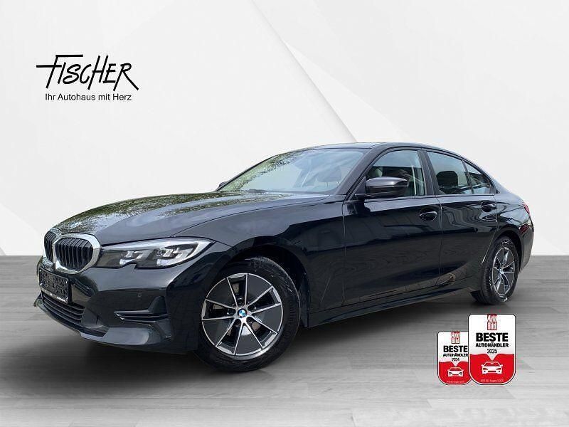 Schwarz Gebraucht 2022 BMW 320 Efficient Dynamics Limousine | 27.980 € (Fairer Preis) - Bild 1/3