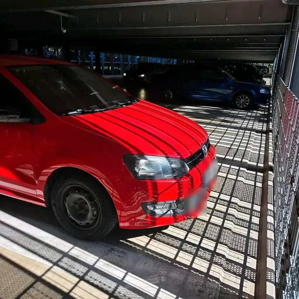 Gebraucht VW Polo Style 105 PS (77 kW) 2011 Rot Kleinwagen