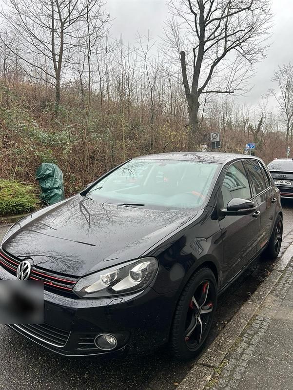 Gebraucht VW Golf VI 122 PS (89 kW) 2011 Schwarz Kleinwagen