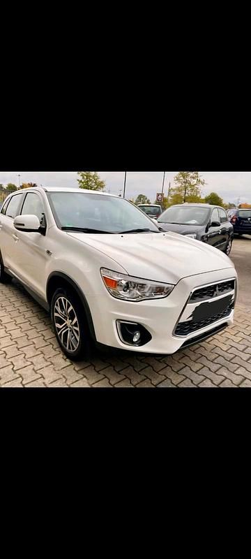 Weiß Gebraucht 2017 Mitsubishi ASX SUV | 13.900 € (Fairer Preis) - Bild 1/4