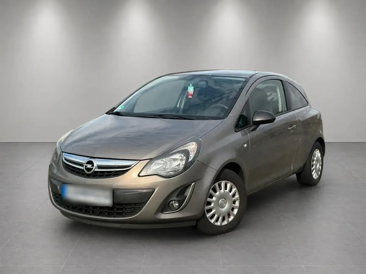 Używany Opel Corsa 90 KM (66 kW) 2014 Brązowy Hatchback