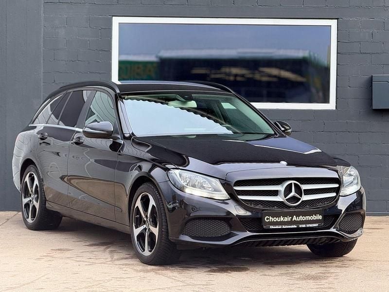 Gebraucht Mercedes C200 136 PS (100 kW) 2015 Schwarz Kombi