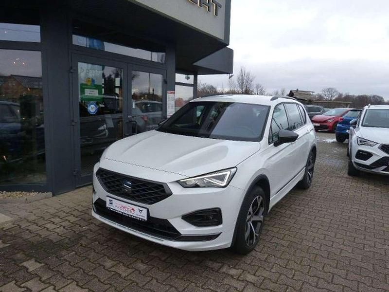 Oryx weiss perlmutteffekt Gebraucht 2021 Seat Tarraco FR SUV | 28.700 € (Guter Preis) - Bild 1/4