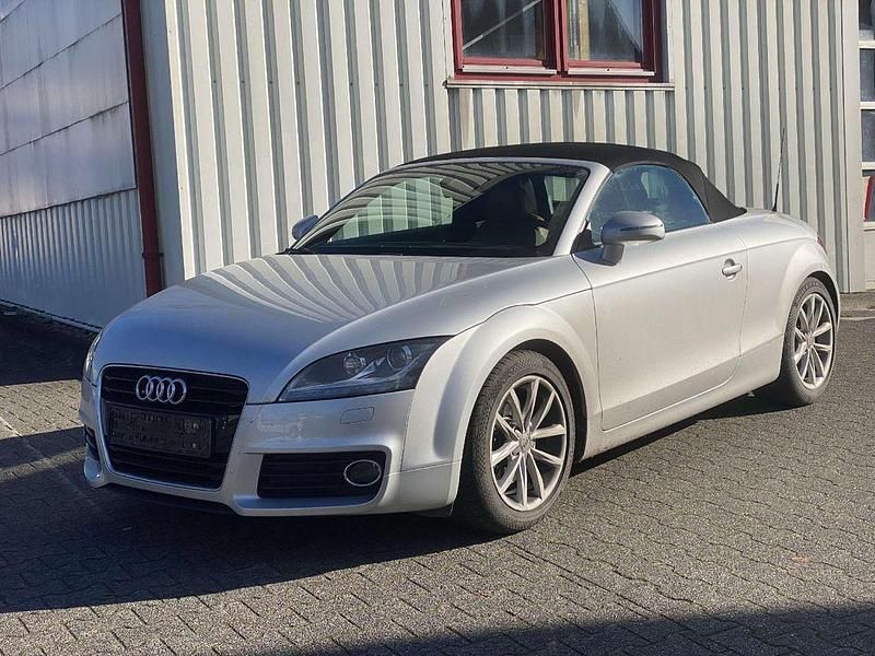 Grau Gebraucht 2011 Audi TT Roadster Sport Cabrio | 8.995 € (Superpreis) - Bild 1/4