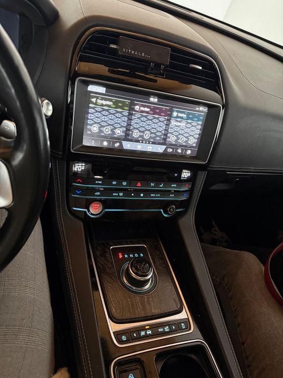 Gebraucht Jaguar F-Pace S 381 PS (280 kW) 2017 Schwarz SUV