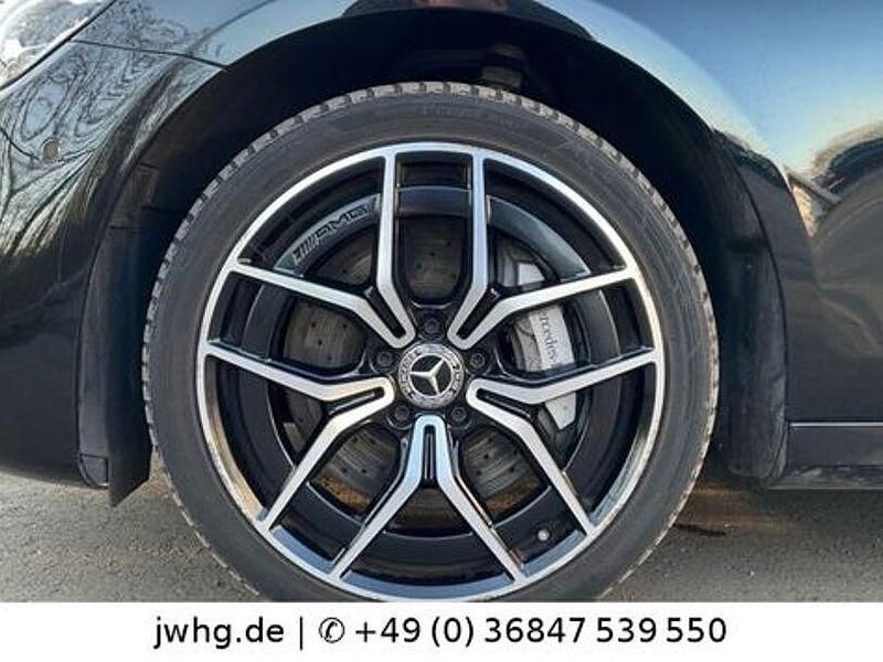 Gebraucht Mercedes E300 AMG 320 PS (235 kW) 2021 Schwarz Limousine