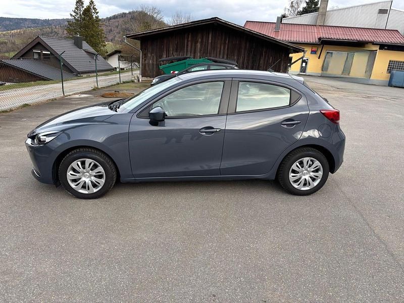 Gebraucht Mazda 2 90 PS (66 kW) 2021 Grau Kleinwagen