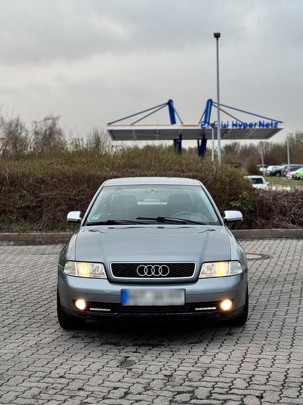 Gebraucht Audi A4 125 PS (91 kW) 1999 Grau Kleinwagen