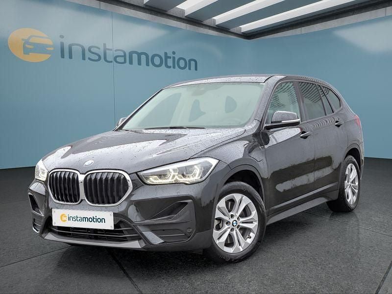 Schwarz Gebraucht 2021 BMW X1 SUV | 24.549 € (Fairer Preis) - Bild 1/4