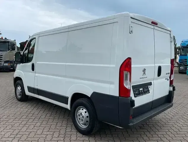 Gebraucht Peugeot Boxer 110 PS (80 kW) 2016 Weiss Van