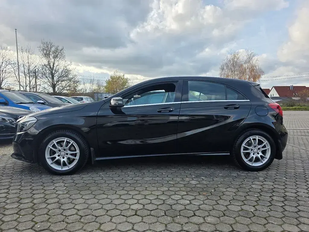 Gebraucht Mercedes A220 177 PS (130 kW) 2015 Schwarz Kleinwagen