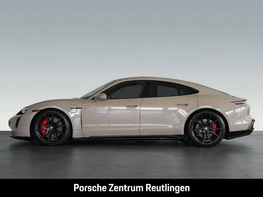 Gebraucht Porsche Taycan GTS 439 kW (598 PS) 2023 Beige Limousine