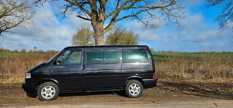 Usata VW Multivan 102 CV (75 kW) 2004 Nero Monovolume