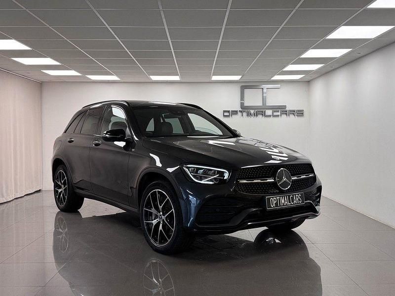 Grau Gebraucht 2022 Mercedes GLC300e Premium SUV | 45.990 € - Bild 1/4