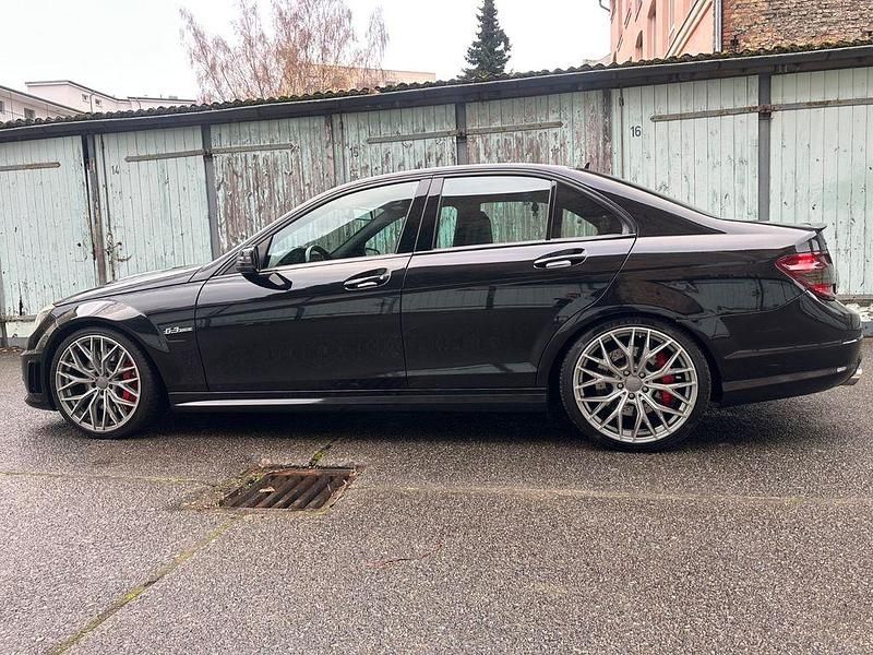 Gebraucht Mercedes C63 AMG AMG 457 PS (336 kW) 2010 Schwarz Limousine