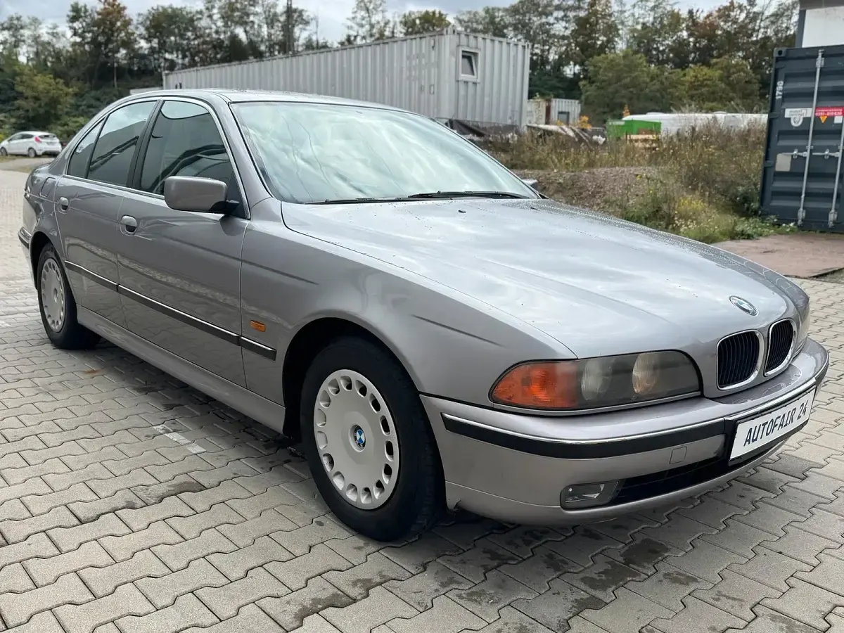 Gebraucht BMW 520 150 PS (110 kW) 1996 Beige Limousine