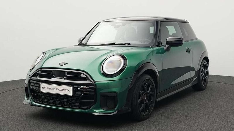 Grün Gebraucht 2024 Mini John Cooper Works Kleinwagen | 31.491 € (Superpreis) - Bild 1/4
