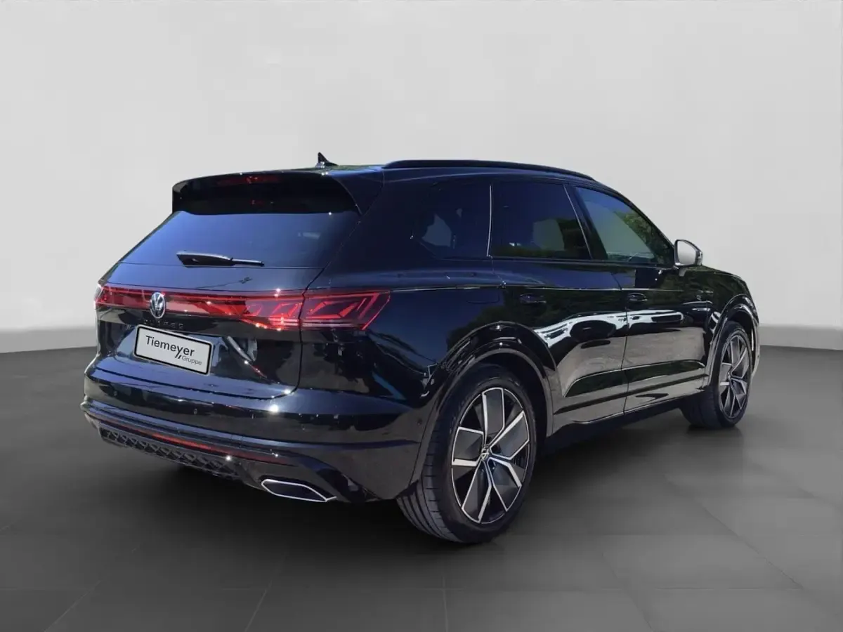 Gebraucht VW Touareg R-line 286 PS (210 kW) 2025 SUV