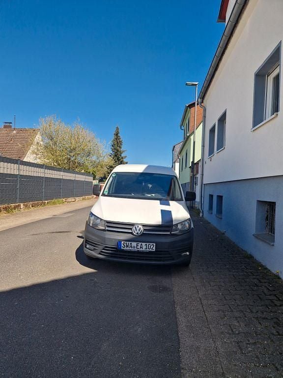 Gebraucht VW Caddy Beach 102 PS (75 kW) 2017 Weiß Van / Kleinbus