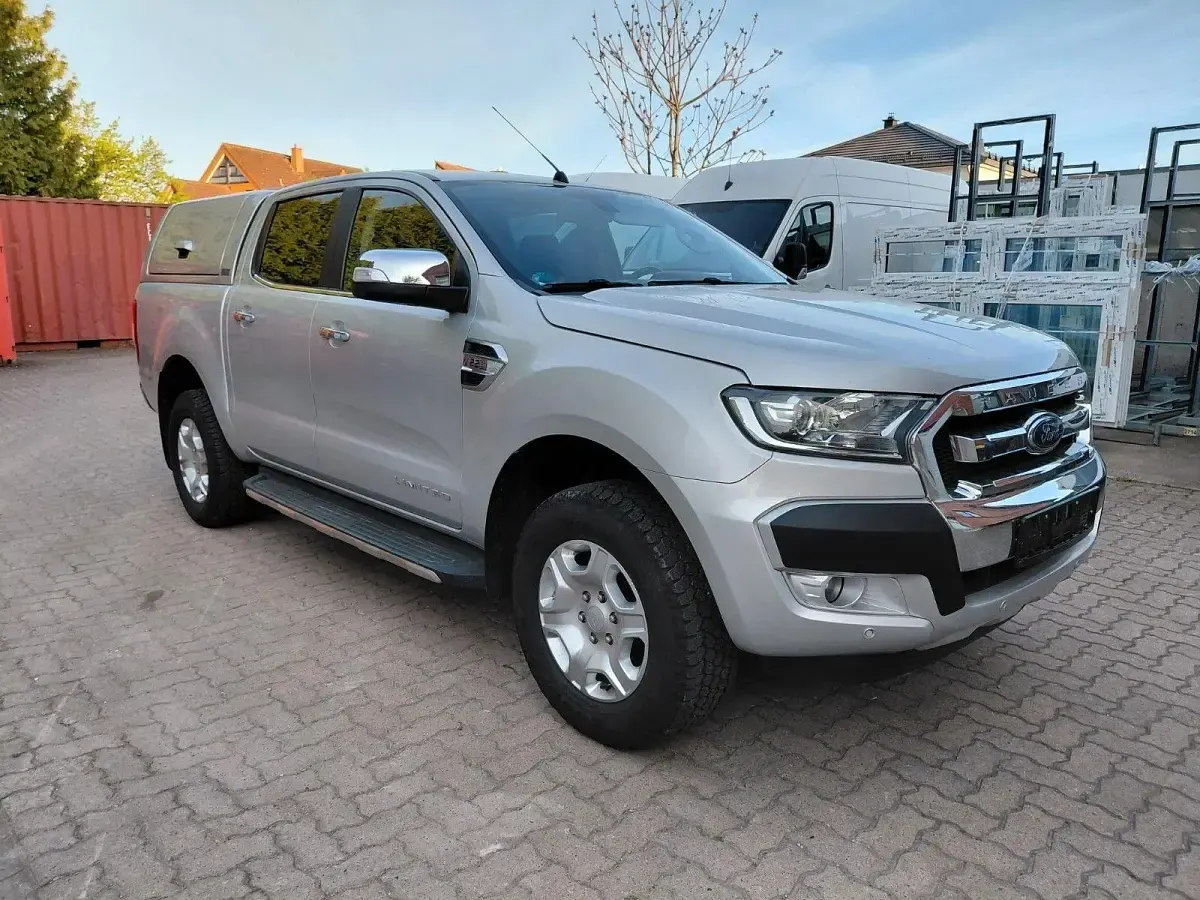 Gebraucht Ford Ranger 160 PS (117 kW) 2019 Silber Pickup