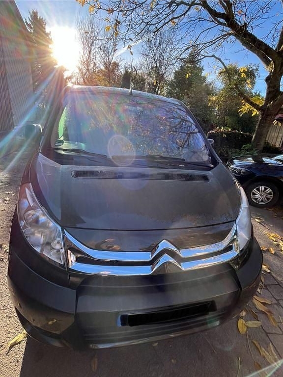 Second-hand Citroën Jumpy 163 CP (119 kW) 2013 Maro Monovolum