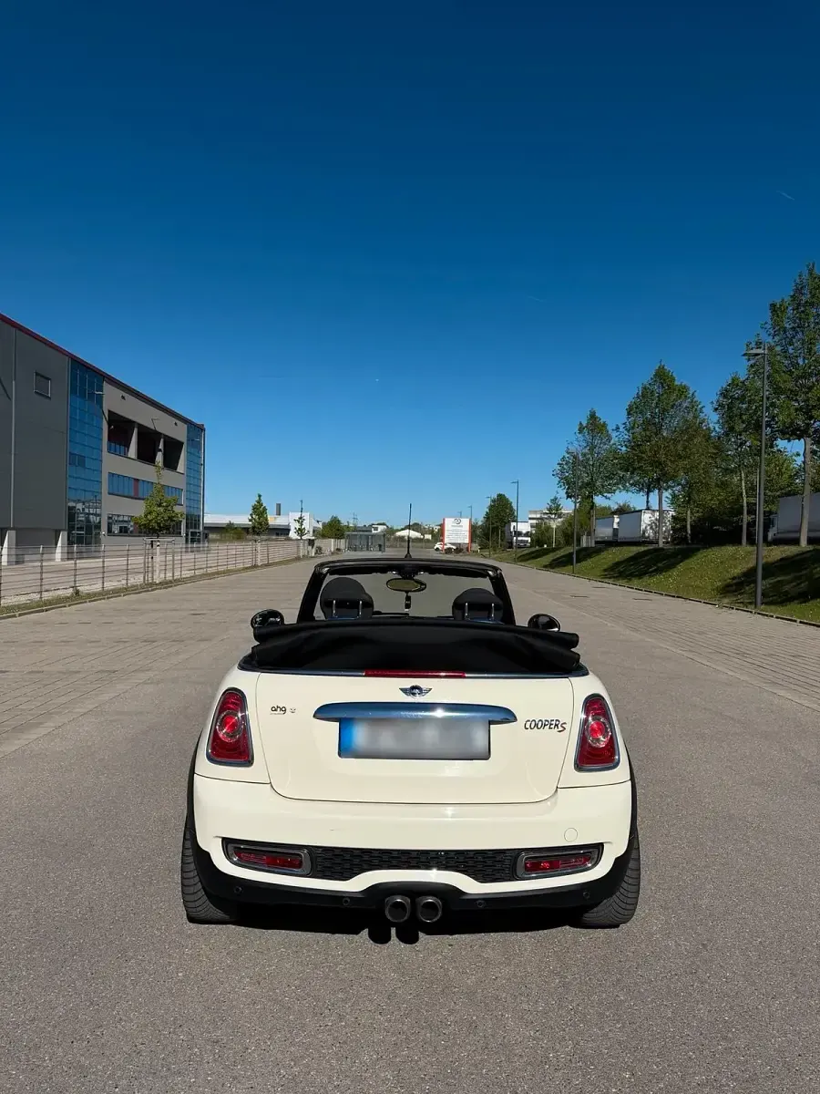 Gebraucht Mini Cooper S Cabriolet 184 PS (135 kW) 2012 Beige Cabrio