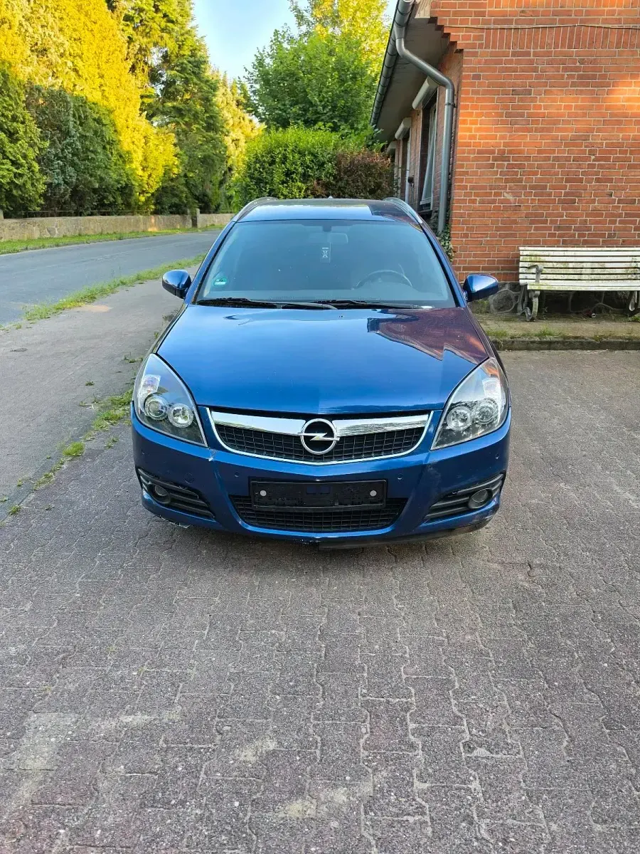 Gebraucht Opel Vectra 125 PS (91 kW) 2008 Blau Kombi