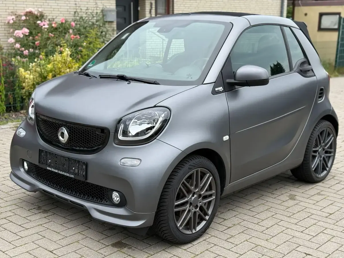 Gebraucht Smart ForTwo Cabrio Brabus 90 PS (66 kW) 2019 Grau Cabrio