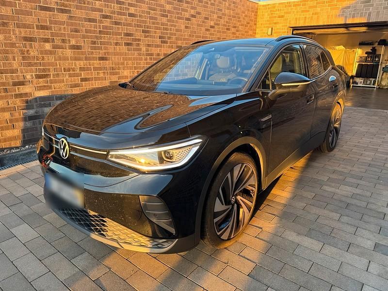 Gebraucht VW ID.4 Pro Performance 150 kW (204 PS) 2023 Schwarz SUV