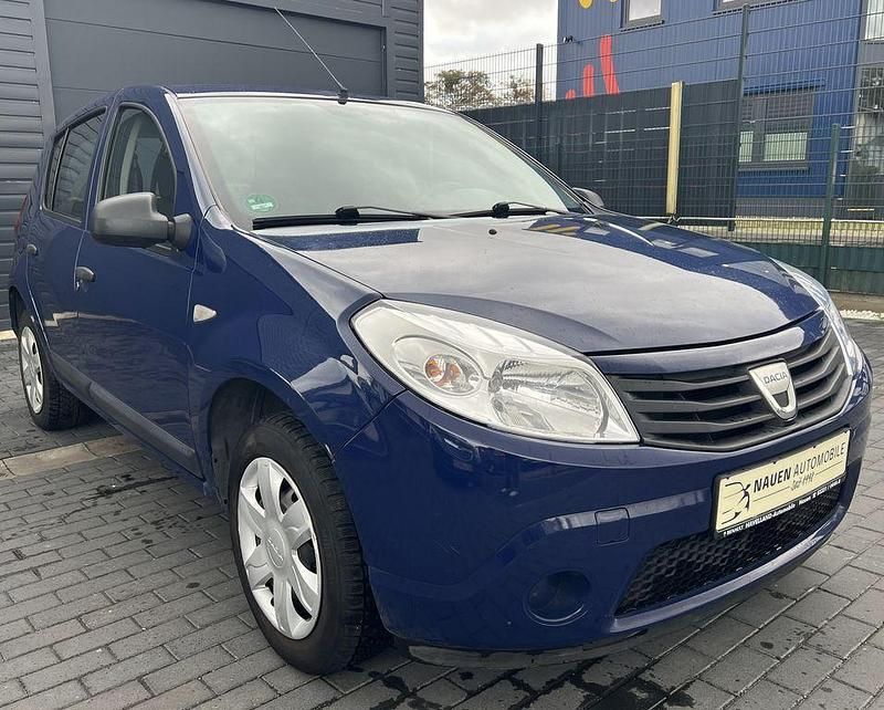 Gebraucht Dacia Sandero Ambiance 75 PS (55 kW) 2009 Dacia blau marine Kleinwagen