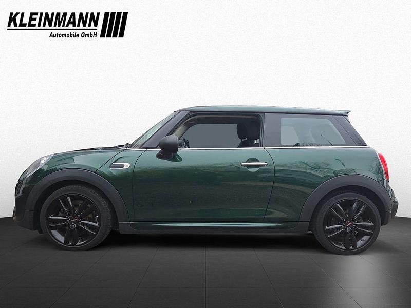 Gebraucht Mini John Cooper Works 102 PS (75 kW) 2018 British racing green ii (metallic) Kleinwagen