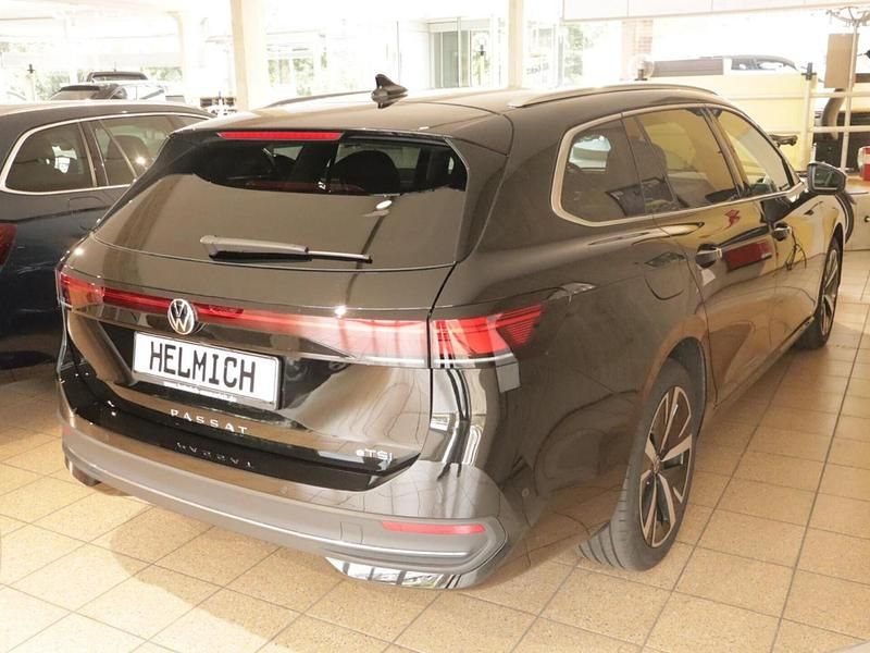 Gebraucht VW Passat Business 150 PS (110 kW) 2024 Schwarz Kombi