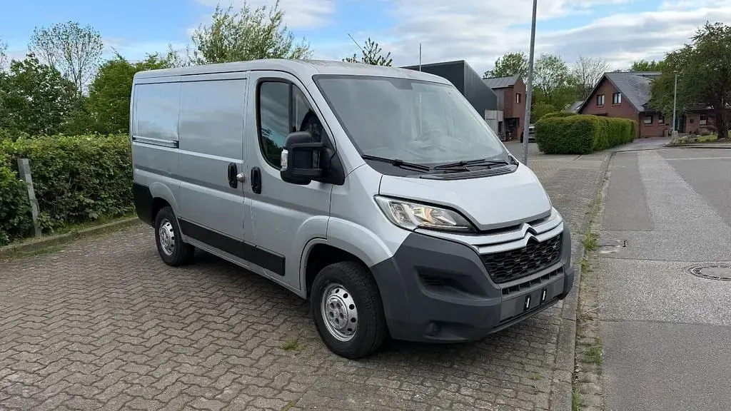 Gebraucht Citroën Jumper 110 PS (80 kW) 2017 Silber Van / Kleinbus