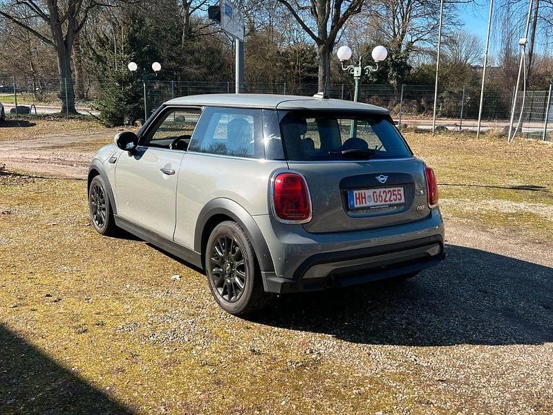 Gebraucht Mini ONE 102 PS (75 kW) 2022 Grau Kleinwagen