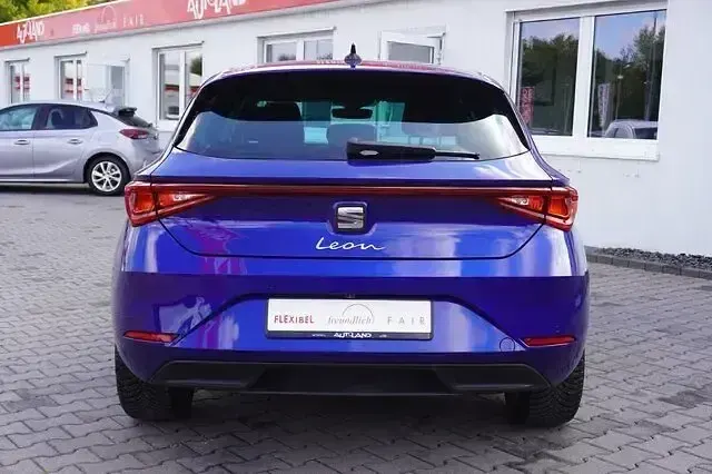 Gebraucht Seat Leon 131 PS (96 kW) 2020 Blau Limousine