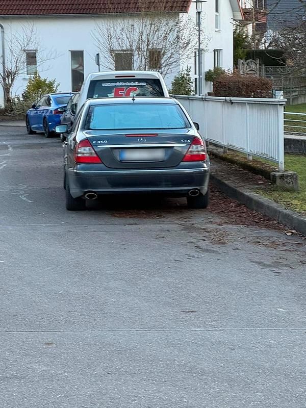 Gebraucht Mercedes E350 292 PS (214 kW) 2007 Schwarz Limousine