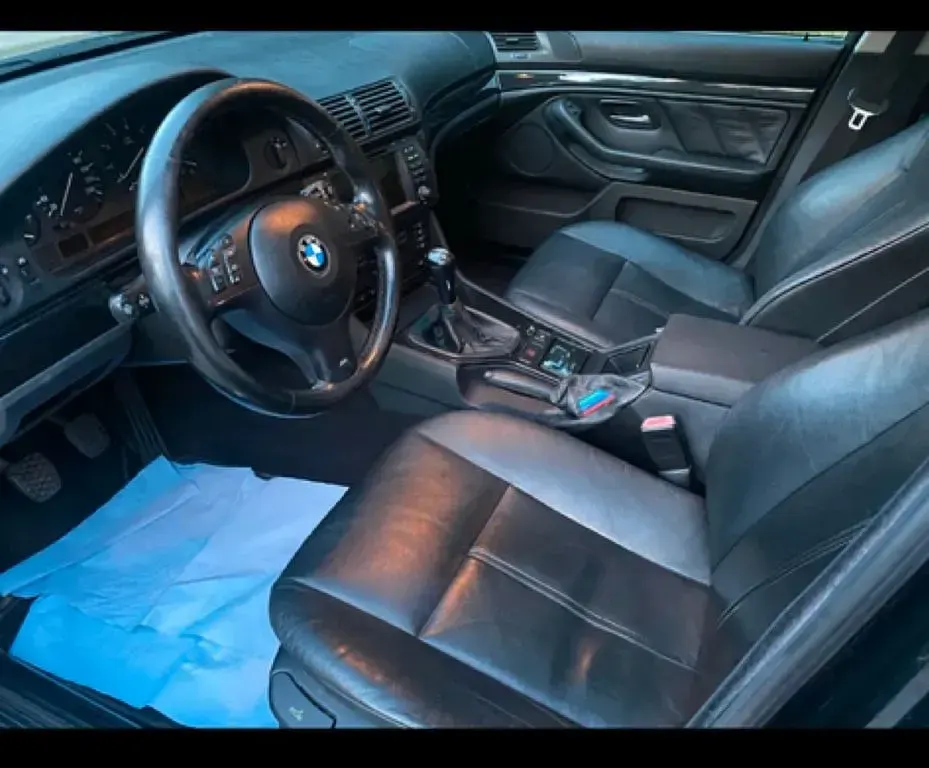 Usata BMW 520 170 CV (125 kW) 2001 Nero Station wagon