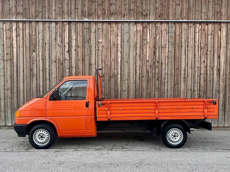 Gebraucht VW T4 78 PS (57 kW) 1995 Orange Van