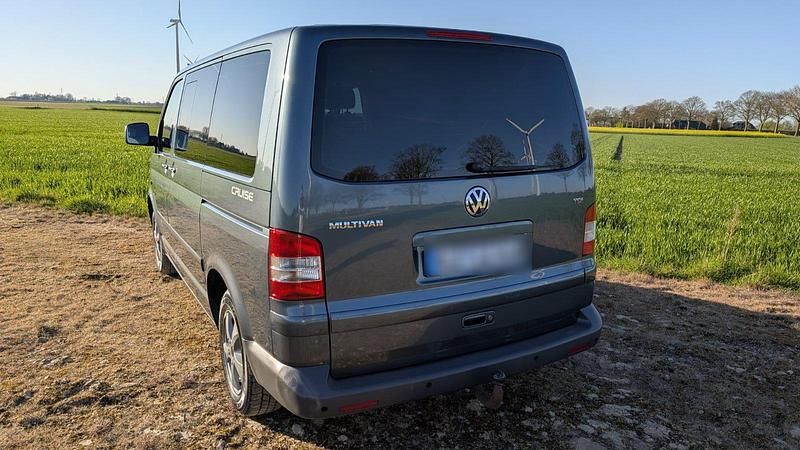 Gebraucht VW Multivan 174 PS (127 kW) 2006 Blau Van