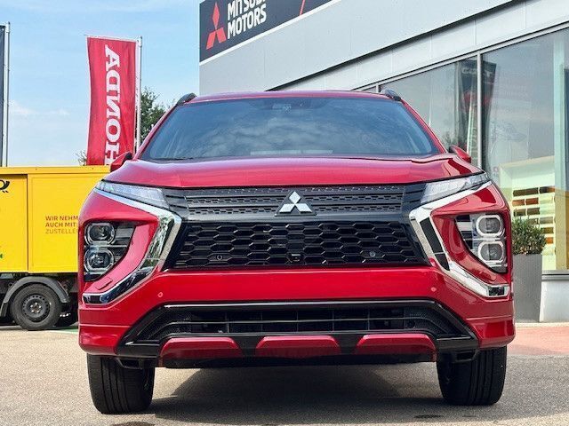 Gebraucht Mitsubishi Eclipse Cross Select 188 PS (138 kW) 2024 Rot SUV