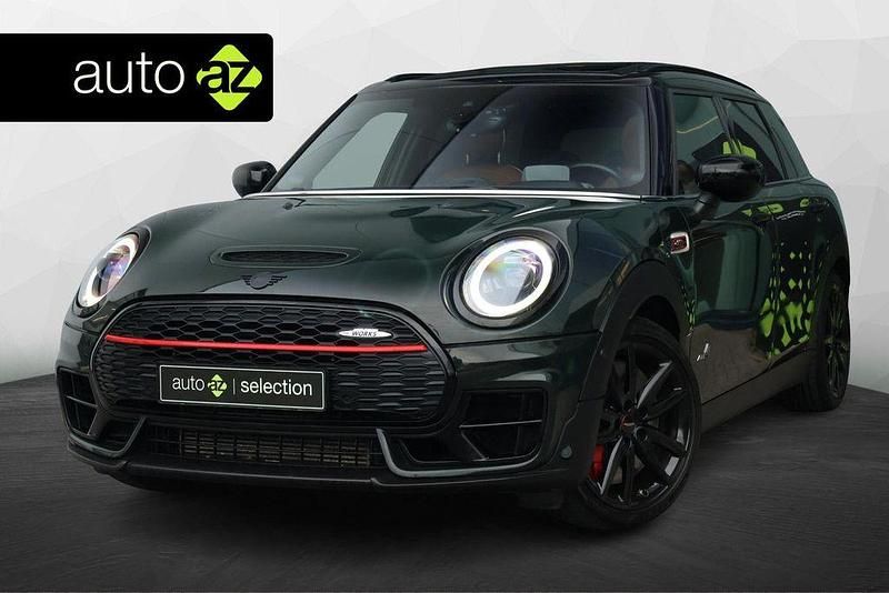 Grün Gebraucht 2021 Mini John Cooper Works Clubman Kombi | 36.300 € (Teuer) - Bild 1/4