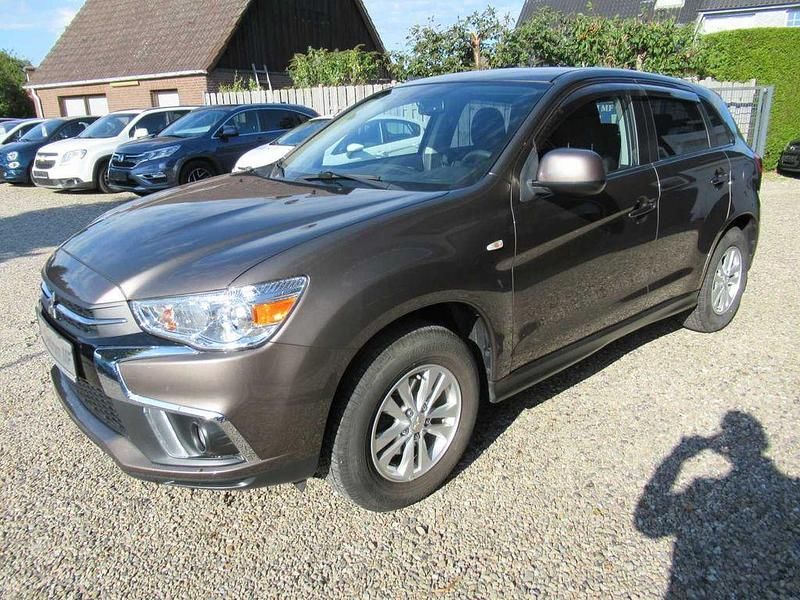 Grau Gebraucht 2019 Mitsubishi ASX Active SUV | 14.950 € (Fairer Preis) - Bild 1/4
