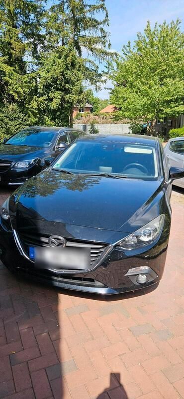 Schwarz Gebraucht 2015 Mazda 3 Limousine | 6.999 € (Guter Preis) - Bild 1/3