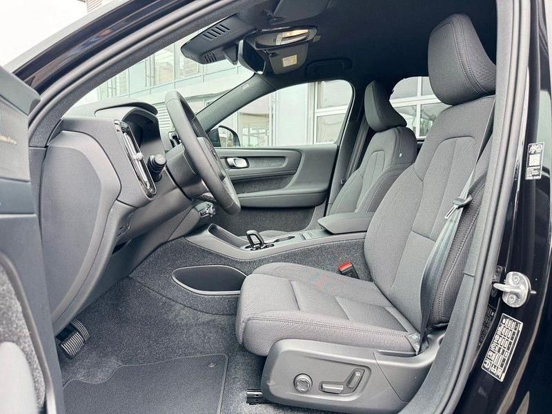 Gebraucht Volvo EX40 Plus 300 kW (408 PS) 2025 Schwarz SUV