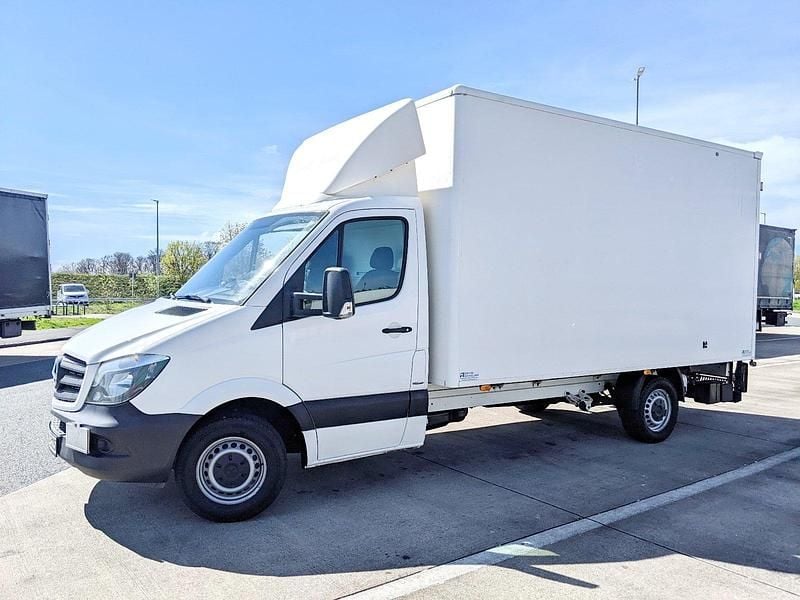 Weiß Gebraucht 2018 Mercedes Sprinter Van | 21.400 € - Bild 1/4