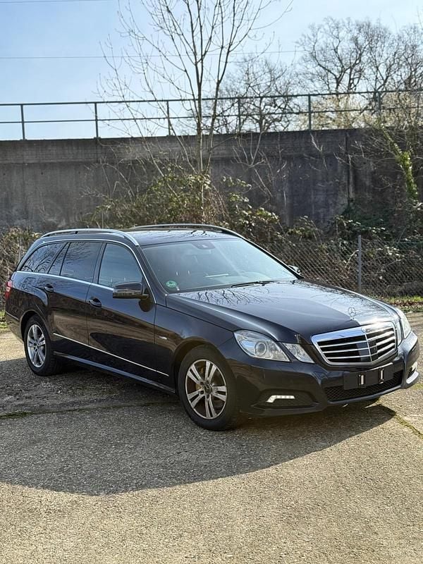 Occasion Mercedes E350 231 ch (169 kW) 2010 Violet Break