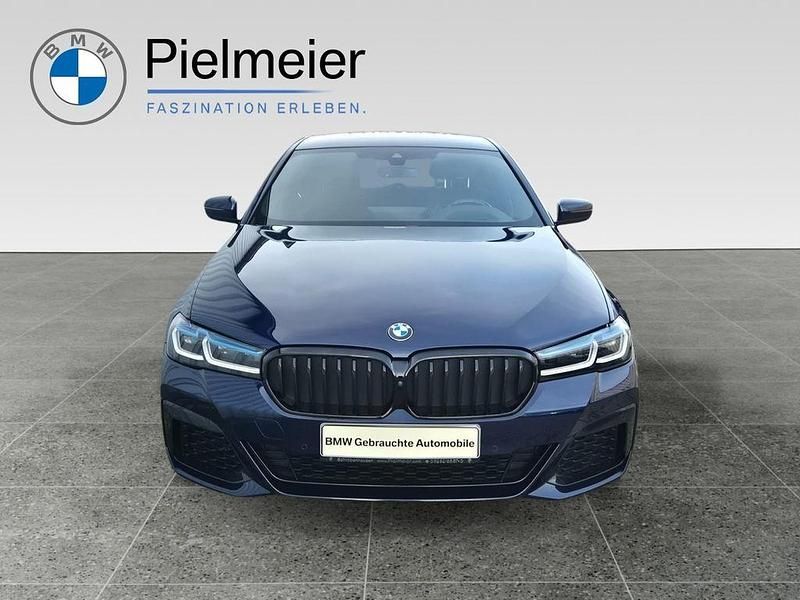 Gebraucht BMW M550 Performance 530 PS (389 kW) 2023 Blau Limousine