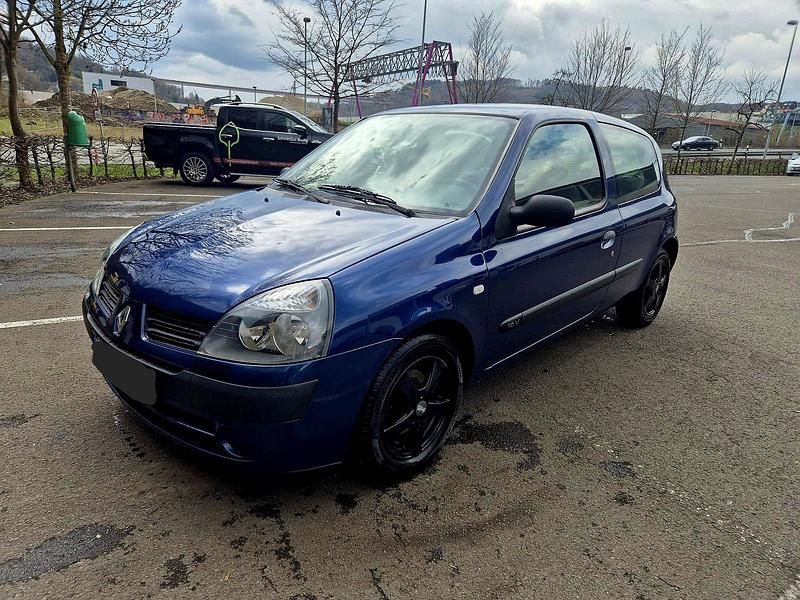 Gebraucht Renault Clio II 75 PS (55 kW) 2006 Blau Kleinwagen